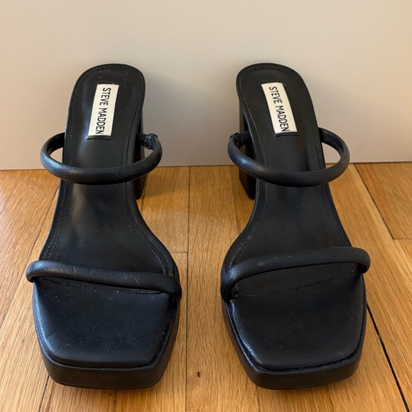 Steve Madden Black Strappy Heels - Picture 1 of 5